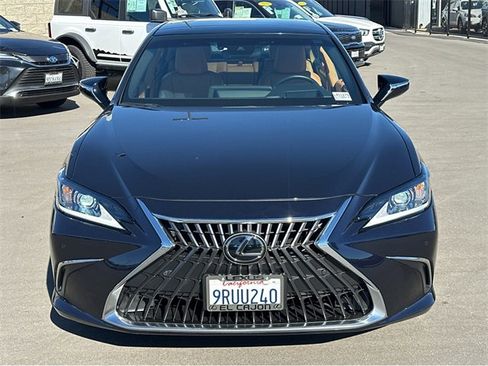 Certified 2025 Lexus ES 350 w/ Premium Package image 3