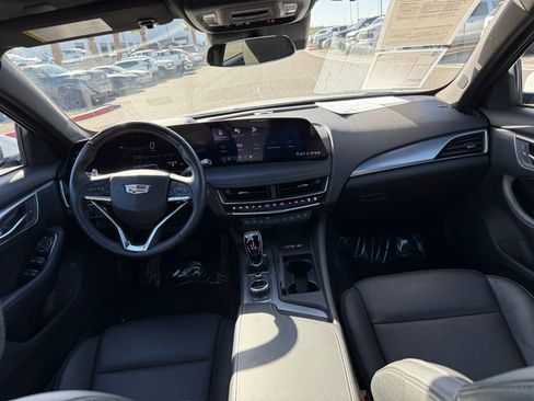 Used 2025 Cadillac CT5 Premium Luxury image 18