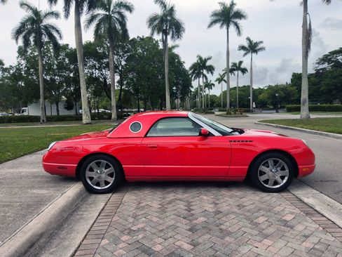 Used 2002 Ford Thunderbird RWD image 45