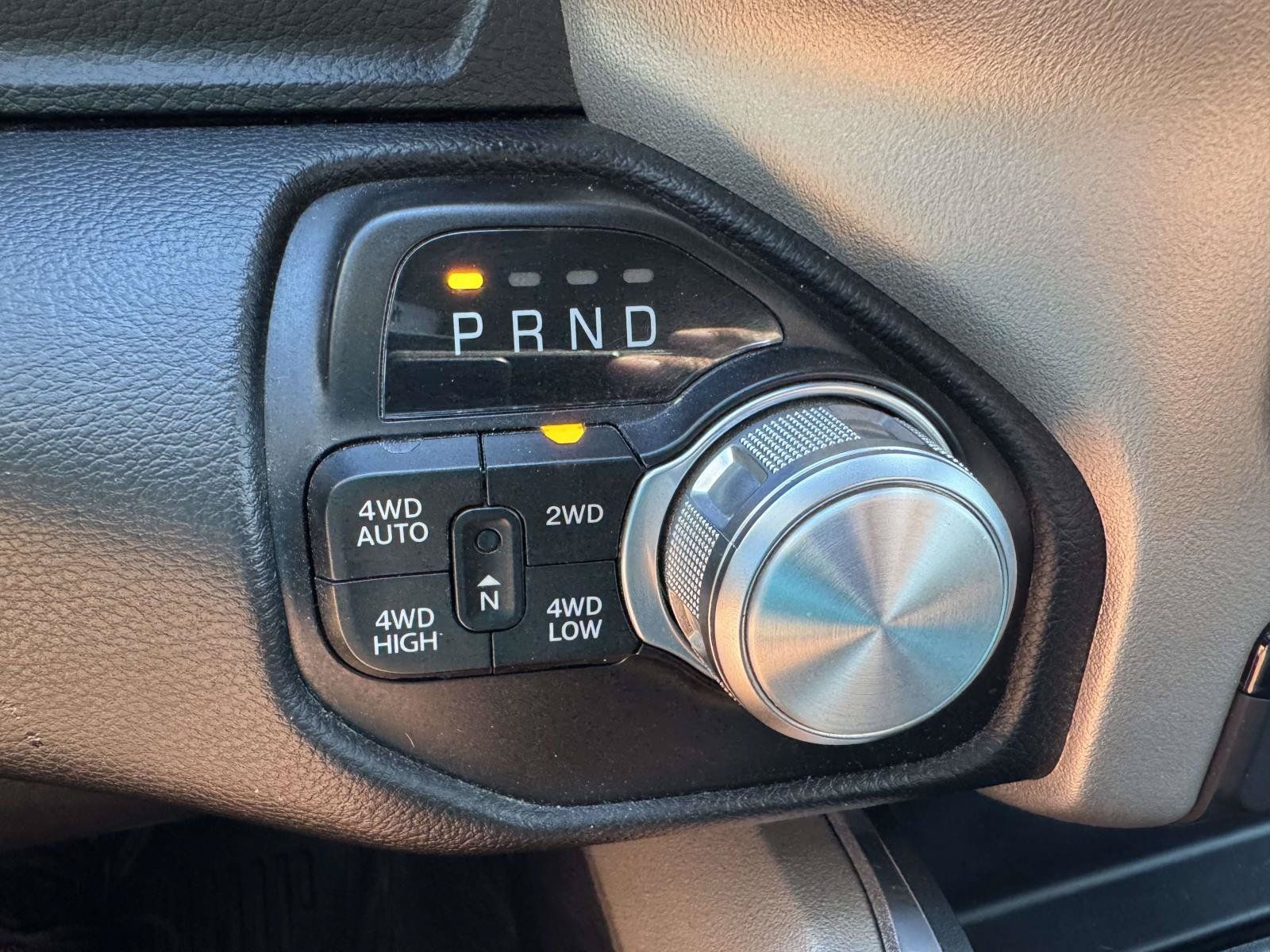 Used 2022 RAM 1500 Laramie AWD/4WD image 39