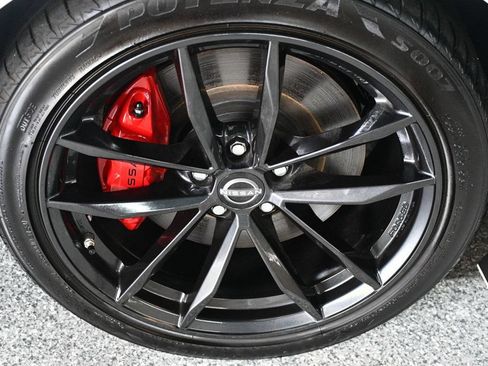 Used 2024 Nissan Z Performance w/ Floor Mat Package RWD image 18