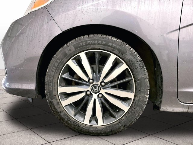 Used 2018 Honda Fit EX image 8