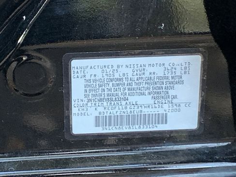 Used 2025 Nissan Versa SV image 10