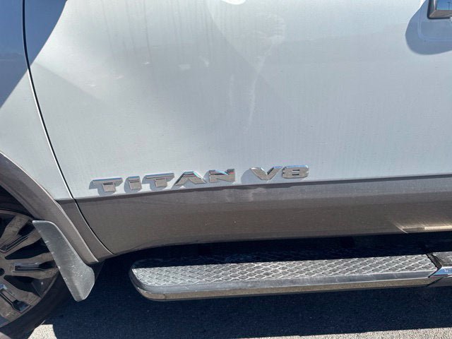 Used 2019 Nissan Titan Platinum Reserve w/ Platinum Utility Package AWD/4WD image 17