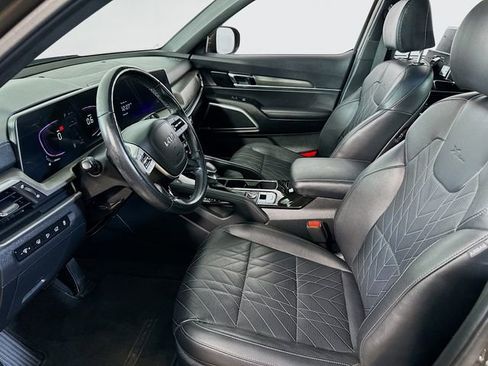 Used 2023 Kia Telluride EX X-Line AWD/4WD image 11
