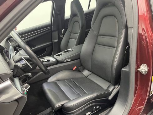 Used 2023 Porsche Panamera 4S image 5