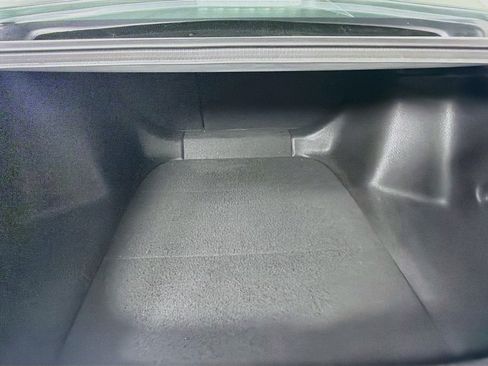 Used 2025 Honda Accord SE image 28