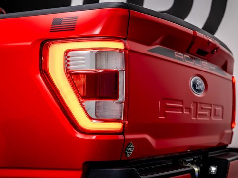 Used 2021 Ford F150 Lariat w/ Equipment Group 502A High AWD/4WD image 12