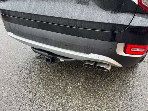 Used 2020 Hyundai Palisade SEL w/ Premium Package image 23