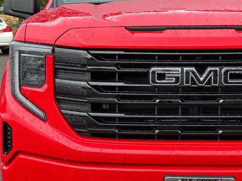 Used 2025 GMC Sierra 1500 Elevation w/ LPO, Elevation Black Package AWD/4WD image 47