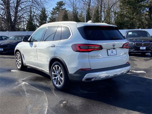 Certified 2022 BMW X5 xDrive40i w/ Parking Assistance Package image 7