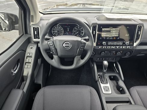 New 2026 Nissan Frontier SV image 15
