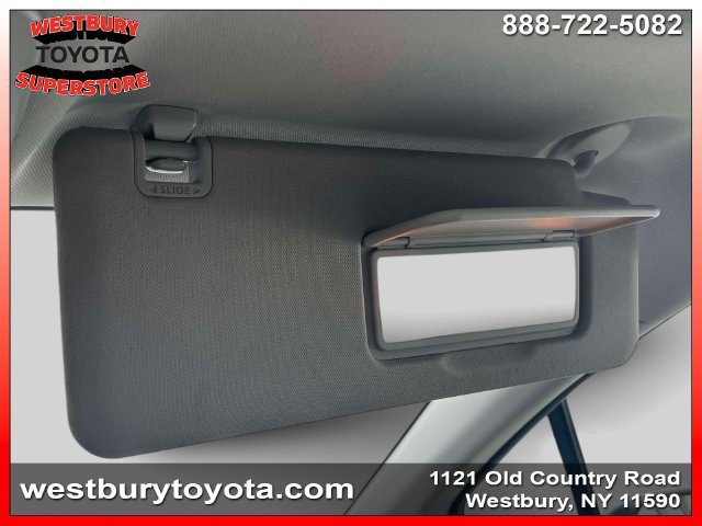 Used 2021 Toyota Sienna XLE FWD image 33