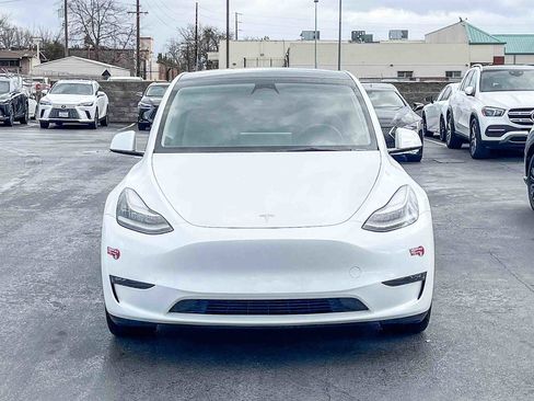Used 2023 Tesla Model Y Long Range image 6