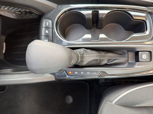 Used 2025 Chevrolet TrailBlazer LT image 50