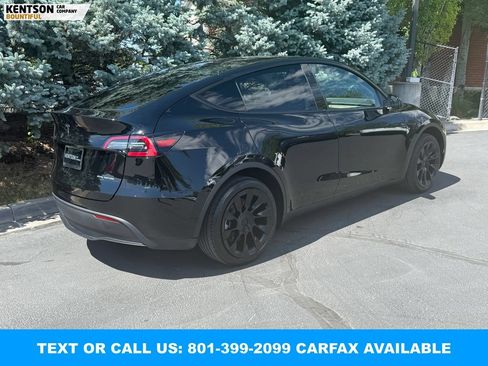 Used 2023 Tesla Model Y Long Range AWD/4WD image 9