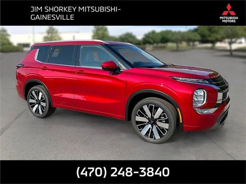 New 2025 Mitsubishi Outlander SEL image 1