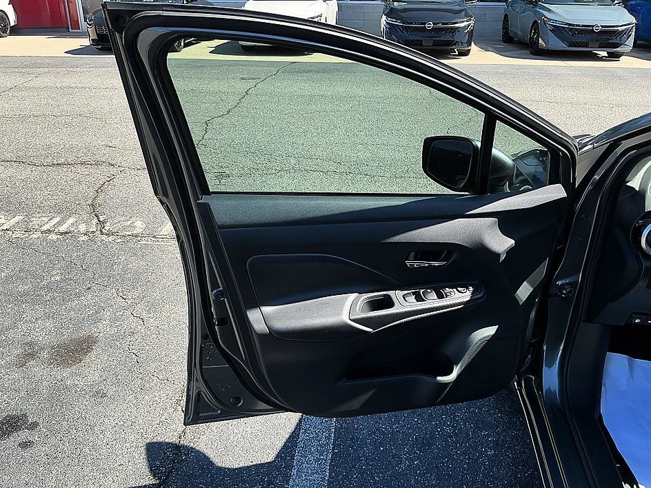 Certified 2025 Nissan Versa SV w/ Trunk Package FWD image 11