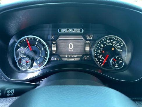 Used 2020 RAM 1500 Big Horn AWD/4WD image 2