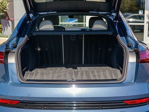 Used 2023 Audi e-tron Premium w/ Convenience Plus Package image 29