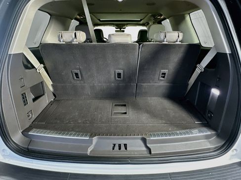 Used 2023 Lincoln Navigator Reserve AWD/4WD image 32