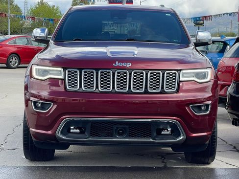 Used 2018 Jeep Grand Cherokee Overland image 2