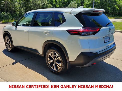 Certified 2023 Nissan Rogue SV AWD/4WD image 5