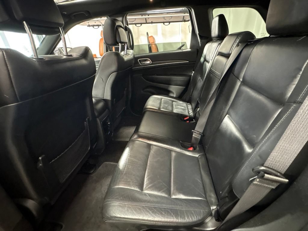 Used 2019 Jeep Grand Cherokee Limited AWD/4WD image 26