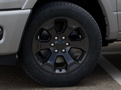 New 2026 RAM 1500 4x4 Crew Cab image 8