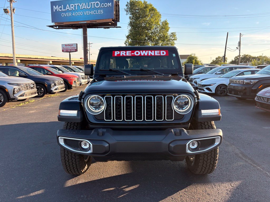 Used 2024 Jeep Wrangler Unlimited Sahara AWD/4WD image 2