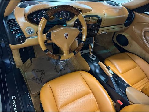 Used 2002 Porsche 911 Carrera image 19
