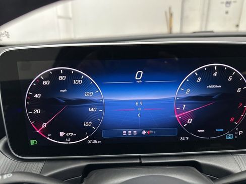 Used 2025 Mercedes-Benz C 300 Sedan image 12