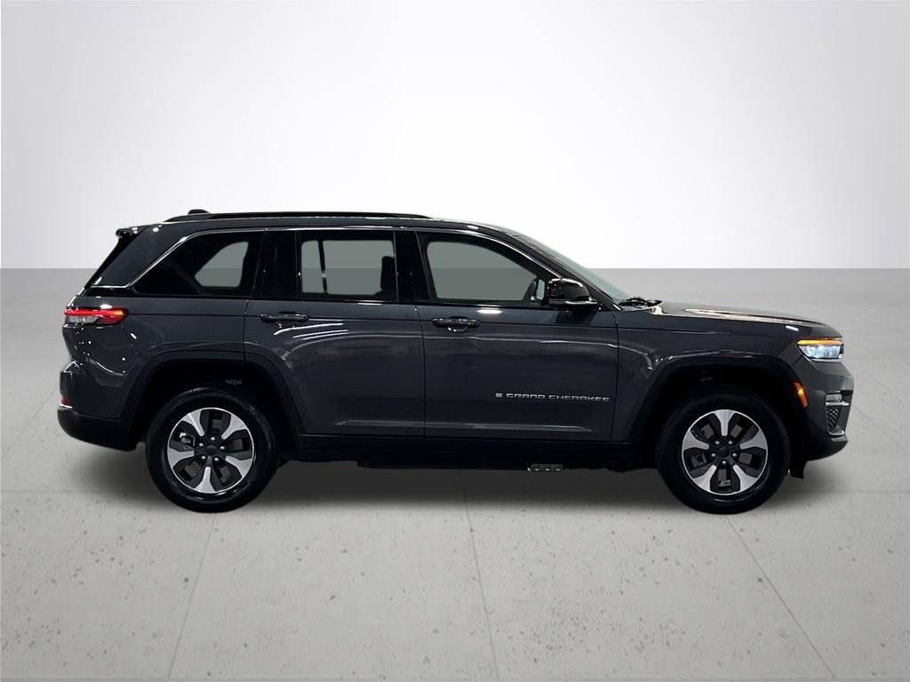 Used 2024 Jeep Grand Cherokee Limited 4xe AWD/4WD image 9