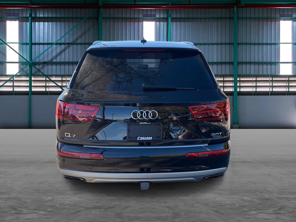 Used 2018 Audi Q7 3.0T Premium Plus w/ Premium Plus Package AWD/4WD image 4