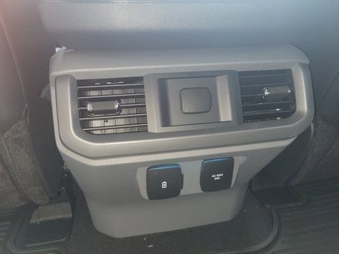 New 2025 Ford F150 Lariat w/ Equipment Group 501A Mid image 36