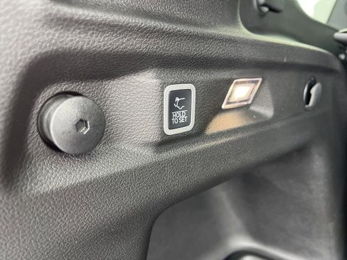 New 2025 Jeep Grand Cherokee L Limited w/ Black Appearance Package image 48