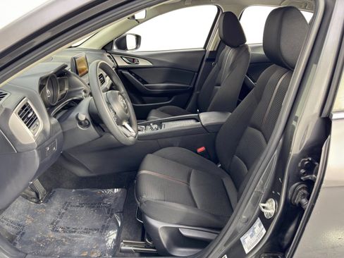 Used 2018 MAZDA MAZDA3 Sport w/ Preferred Equipment Package image 15