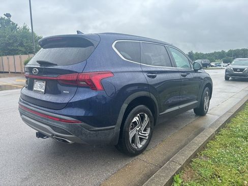 Used 2022 Hyundai Santa Fe SE AWD/4WD image 3
