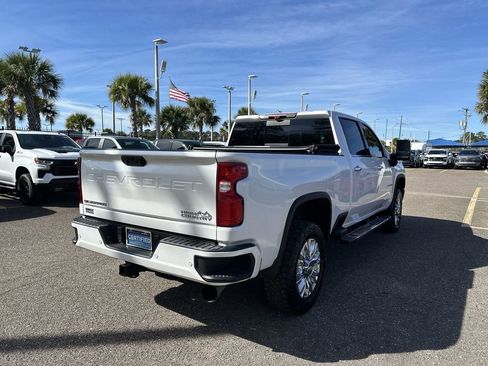 Used 2023 Chevrolet Silverado 2500 High Country w/ Technology Package image 16