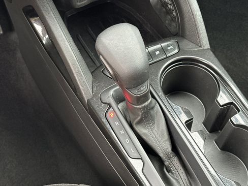 Used 2025 Chevrolet TrailBlazer LT image 21