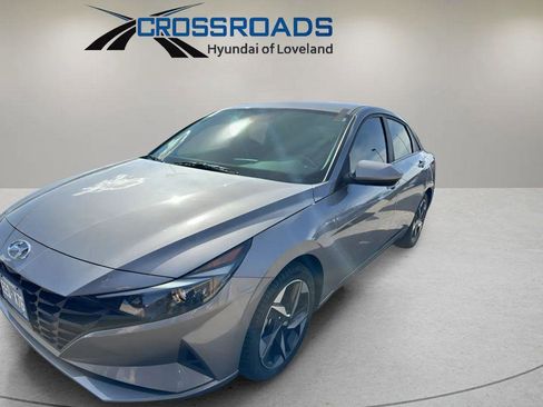 Used 2023 Hyundai Elantra SEL w/ Convenience Package image 1