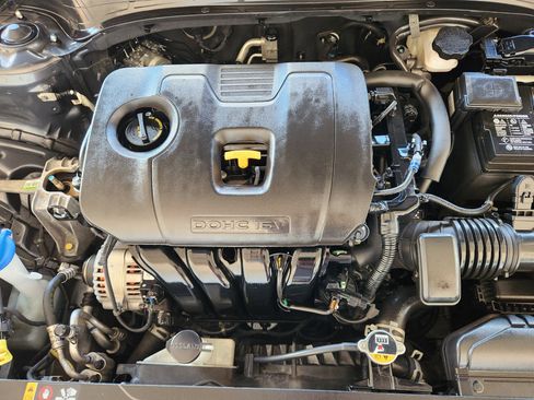 Used 2023 Kia Forte LX image 33