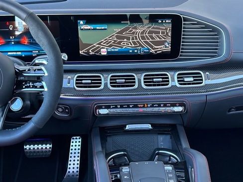 New 2026 Mercedes-Benz GLE 53 AMG 4MATIC Coupe image 21