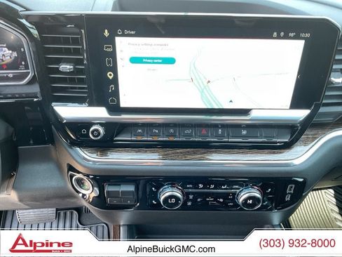 Used 2025 GMC Sierra 1500 Elevation w/ Preferred Package AWD/4WD image 11