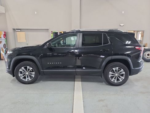 Used 2025 Chevrolet Equinox LT w/ Convenience Package II image 1