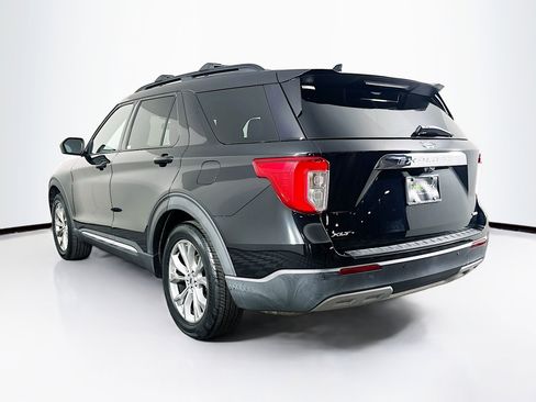 Used 2020 Ford Explorer XLT w/ Equipment Group 202A RWD image 5