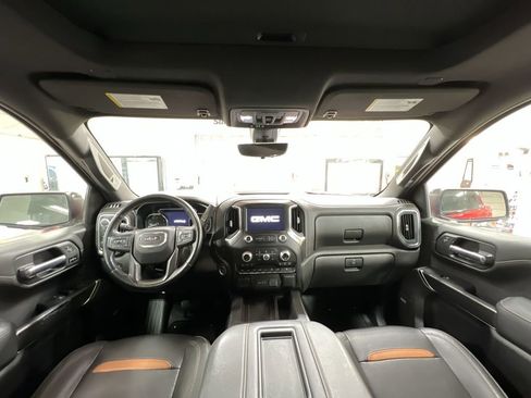 Certified 2021 GMC Sierra 1500 AT4 w/ AT4 Premium Package image 21