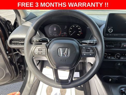 Used 2023 Honda HR-V LX image 15