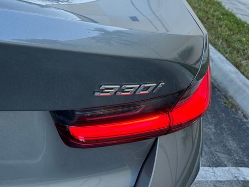 Used 2023 BMW 330i 330i w/ Driving Assistance Package image 21