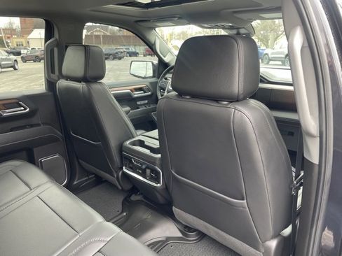 Used 2023 GMC Sierra 1500 Denali w/ Denali Reserve Package image 44